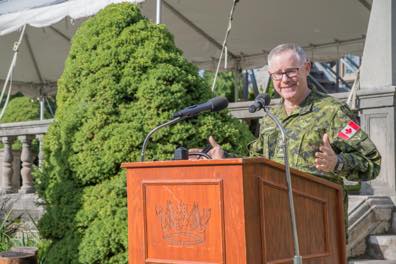 Cérémonie du 75e anniversaire au Collège des Forces canadiennes - Image 011