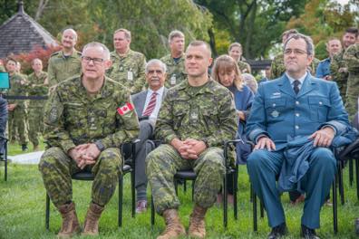 Cérémonie du 75e anniversaire au Collège des Forces canadiennes - Image 021