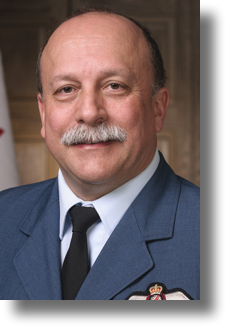 Col Pierre Viens